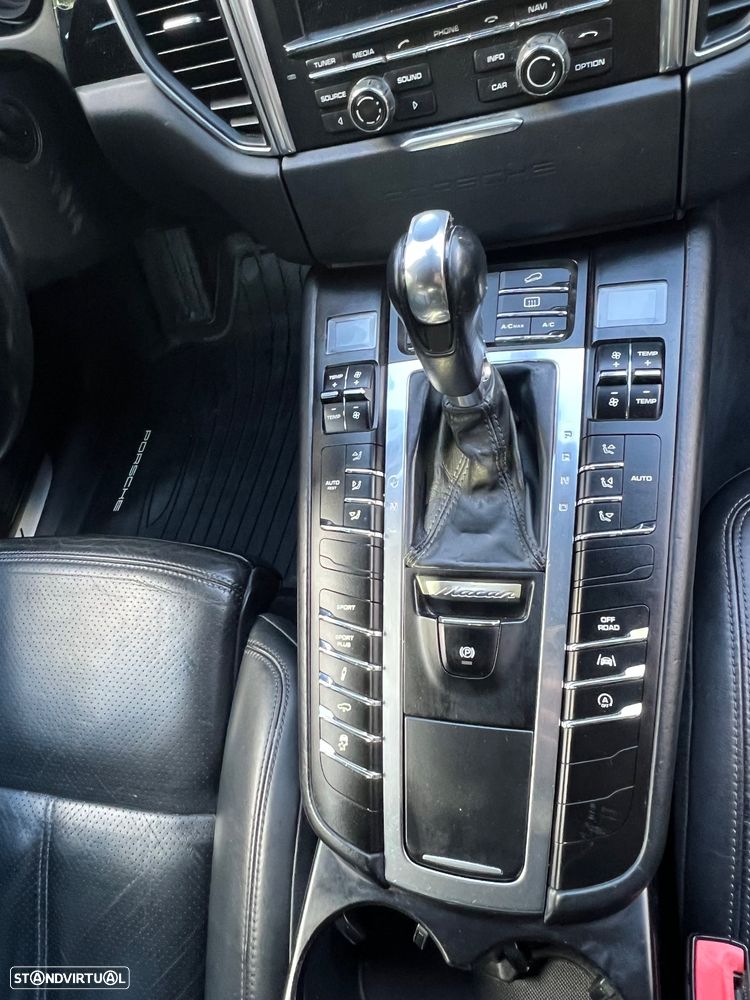 Porsche Macan S - 11