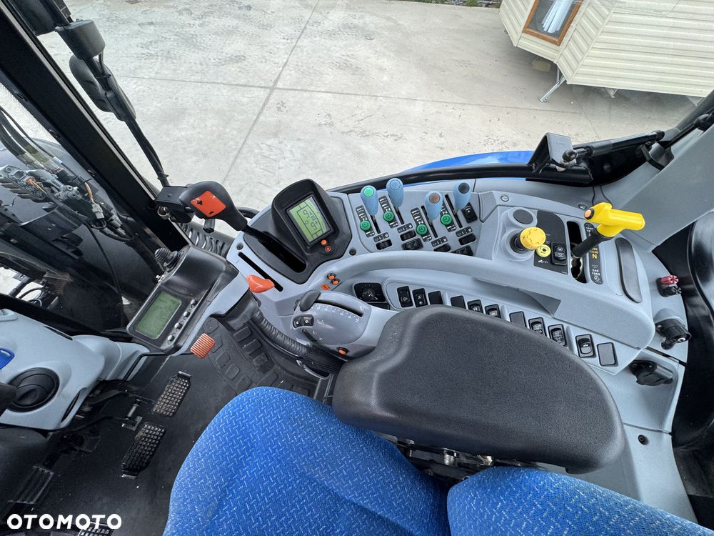 New Holland T 6.175 - 17