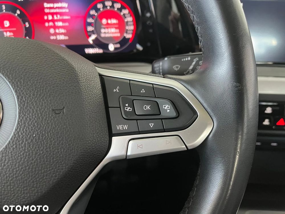 Volkswagen Golf VIII 2.0 TDI Life - 25