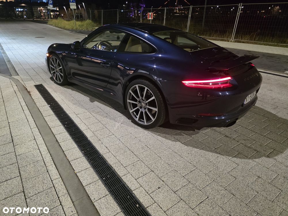 Porsche 911 Carrera PDK - 16