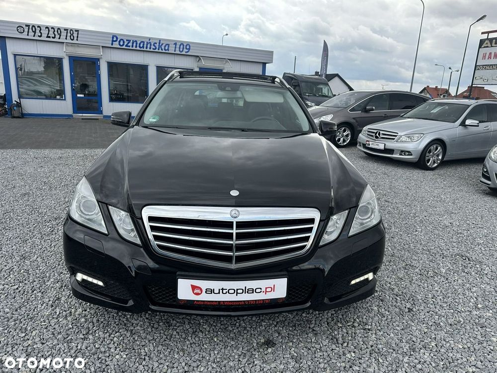 Mercedes-Benz Klasa E - 32