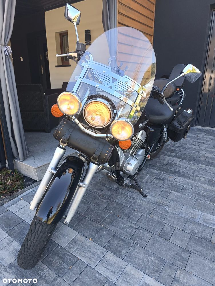 Honda Shadow - 4