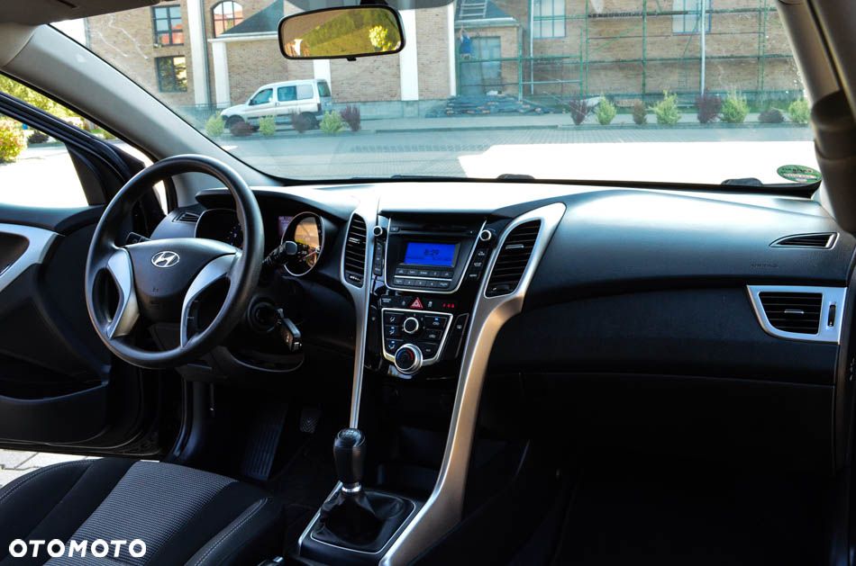 Hyundai i30 1.4 Comfort - 34