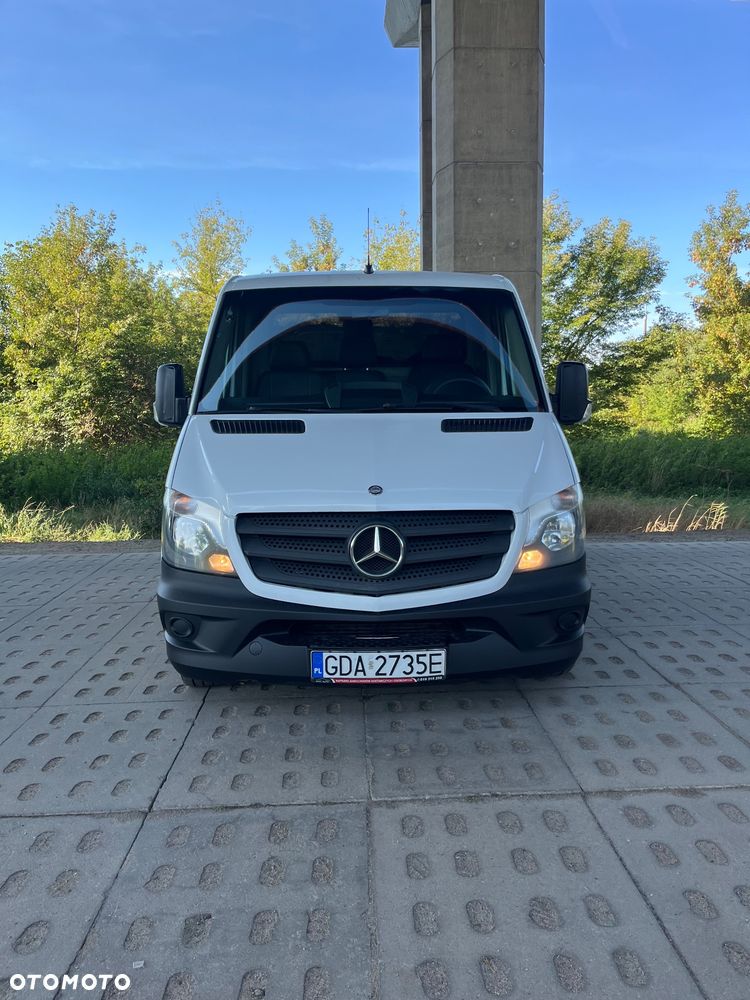 Mercedes-Benz Sprinter - 8