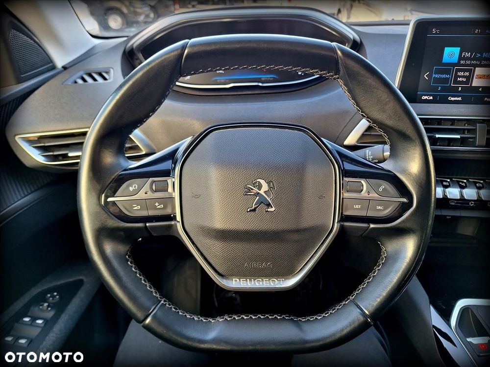 Peugeot 3008 1.2 PureTech GPF Active S&S - 10