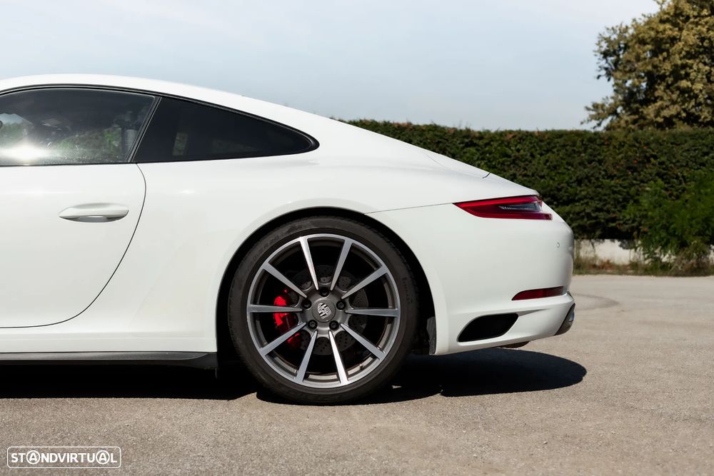 Porsche 911 (991) Carrera 4 S PDK - 12