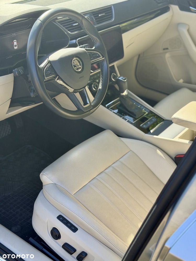 Skoda Superb 2.0 TDI SCR 4x4 L&K DSG - 11