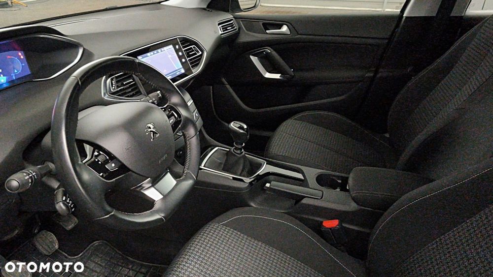 Peugeot 308 1.5 BlueHDi Active Pack S&S - 15
