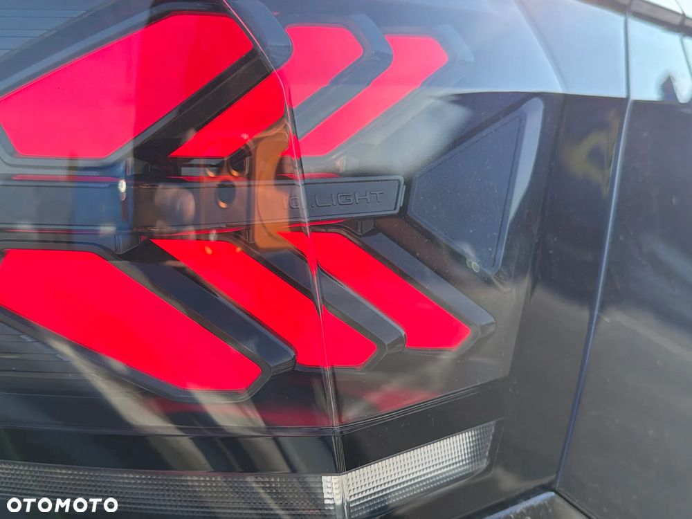 Volkswagen T-Cross 1.0 TSI R-Line Plus DSG - 22