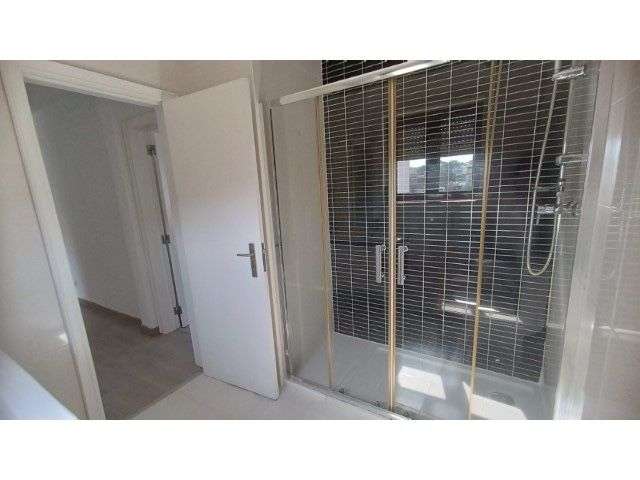 Alugo apartamanto t2 estoril perto casino - Grande imagem: 3/5