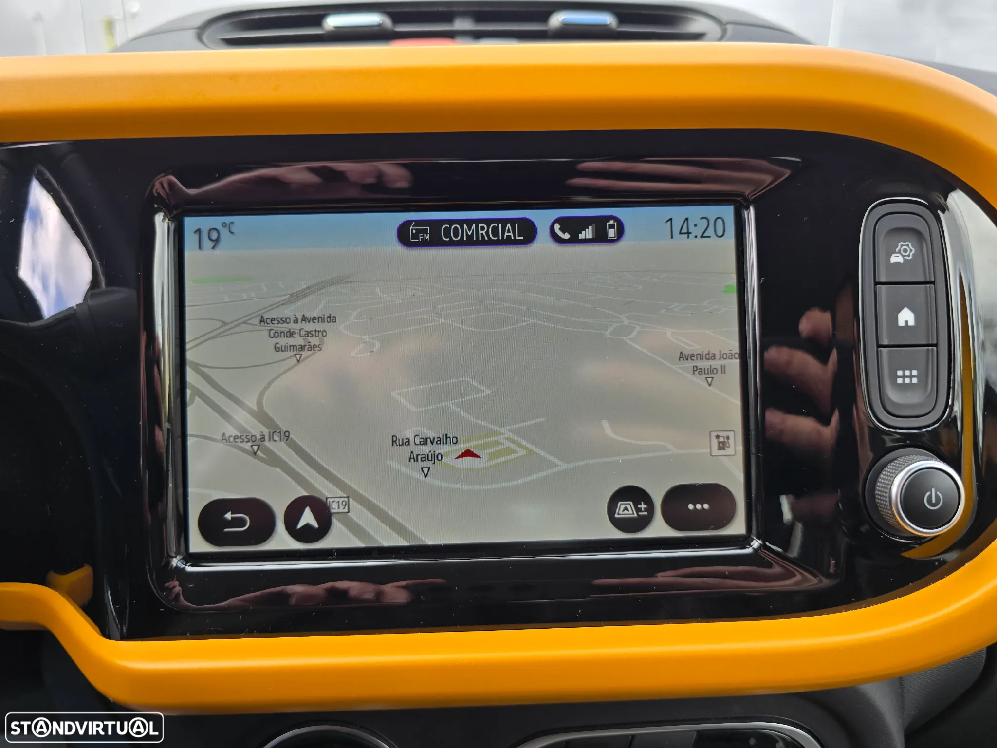 Renault Twingo Z.E. 22 Intens - 24