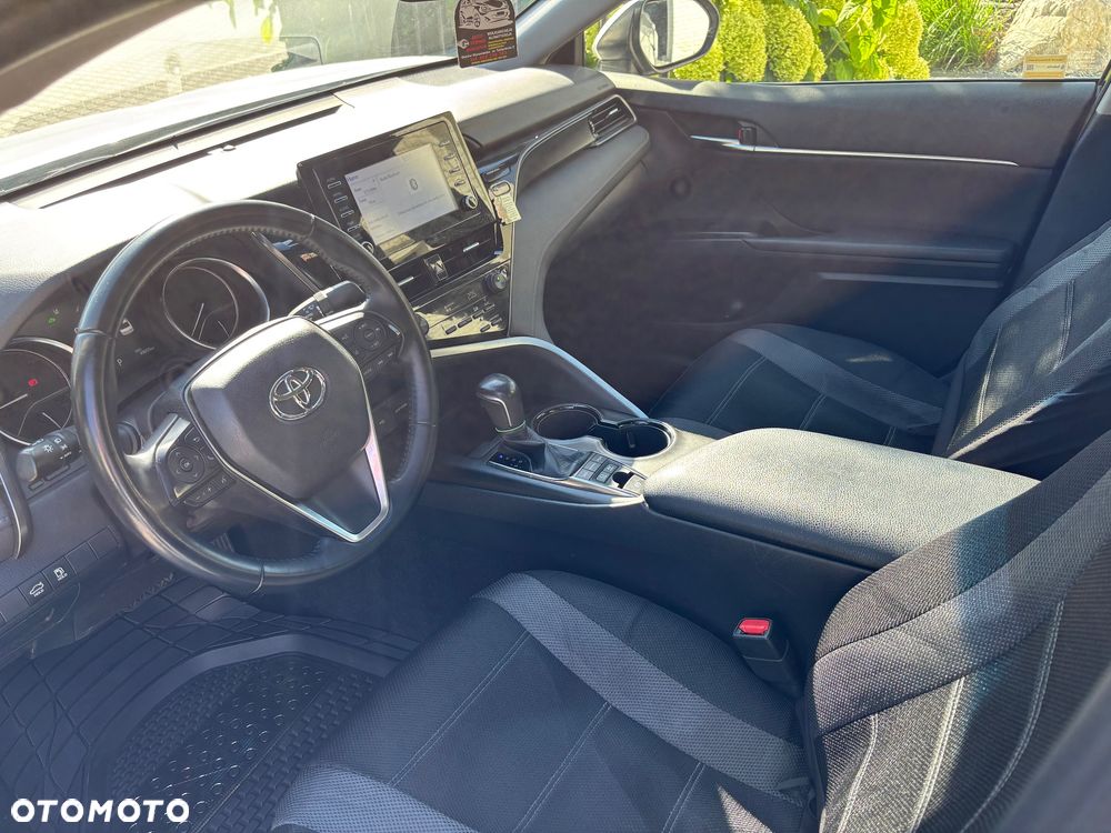 Toyota Camry 2.5 Hybrid Comfort CVT - 20