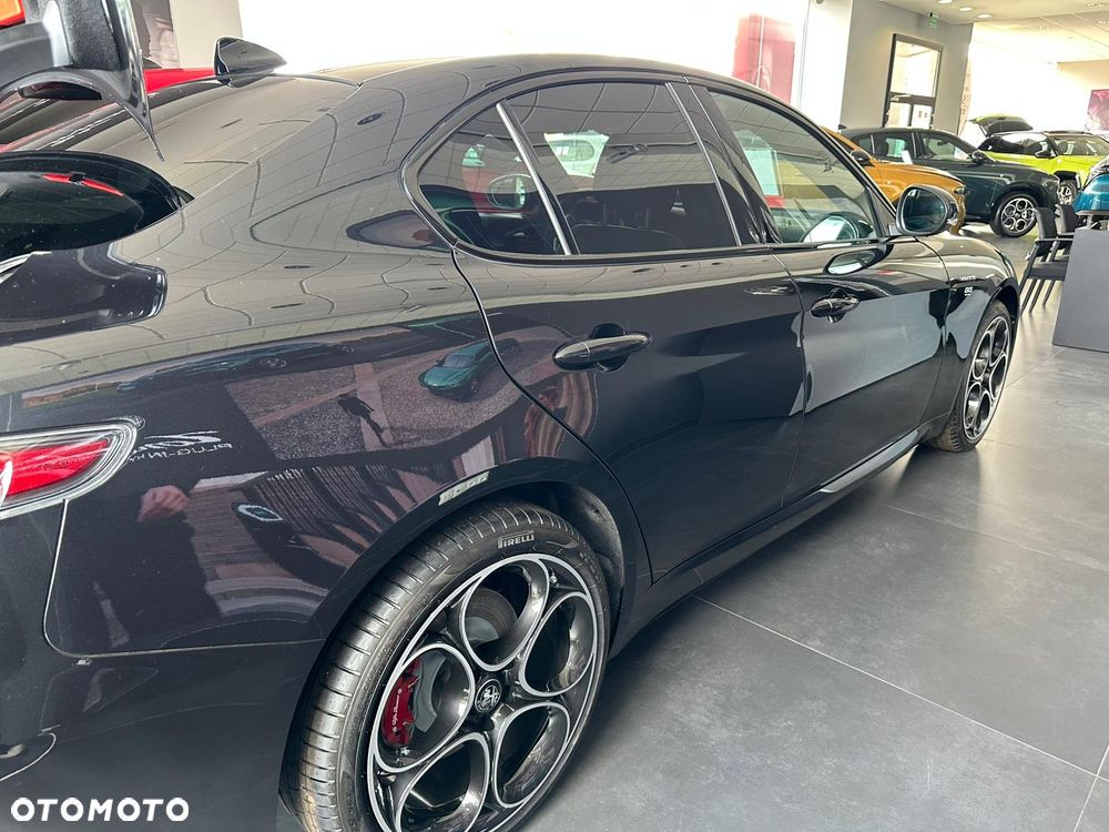 Alfa Romeo Giulia 2.0 Turbo Veloce Q4 - 3