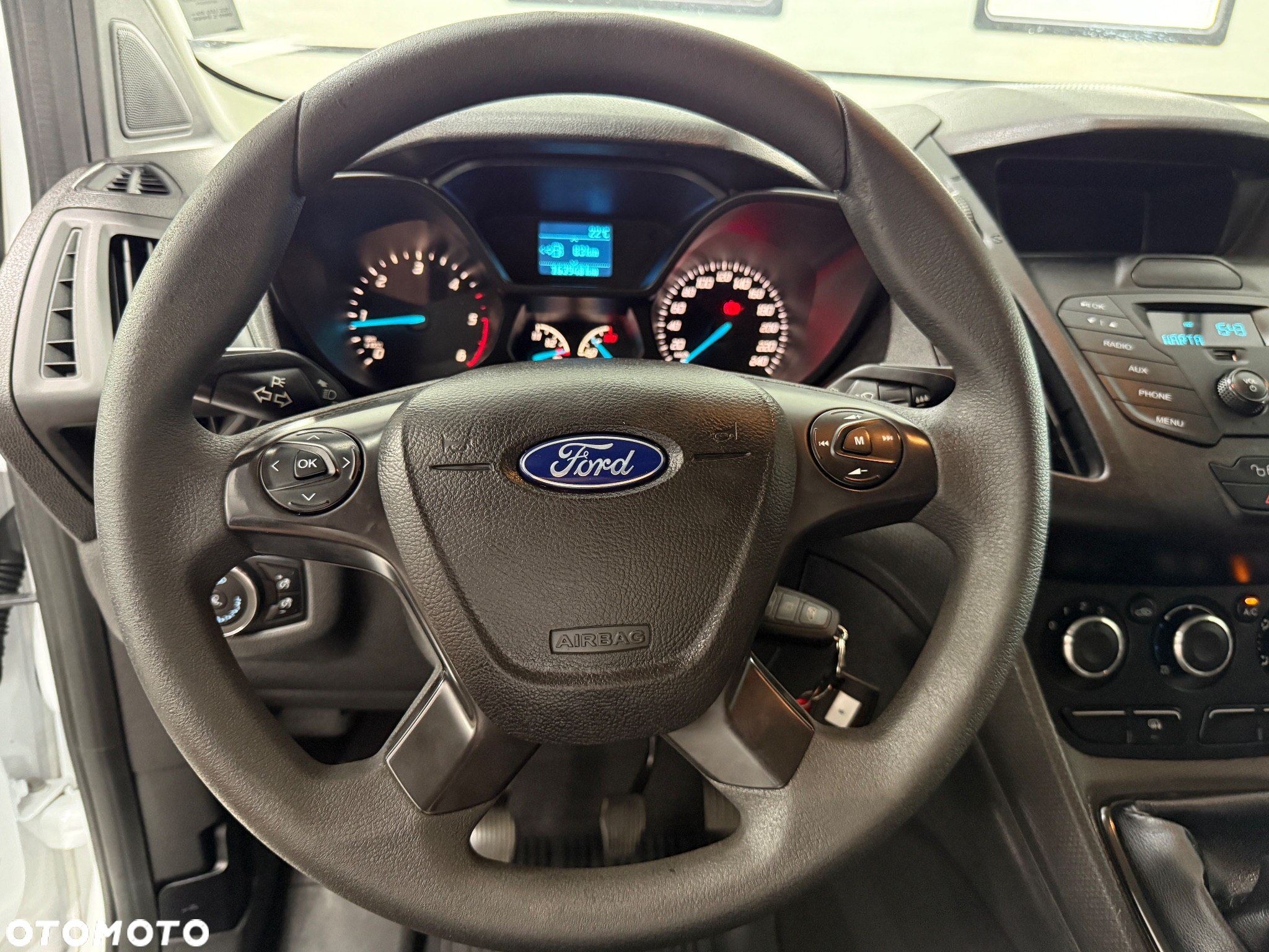 Ford Transit Connect - 13