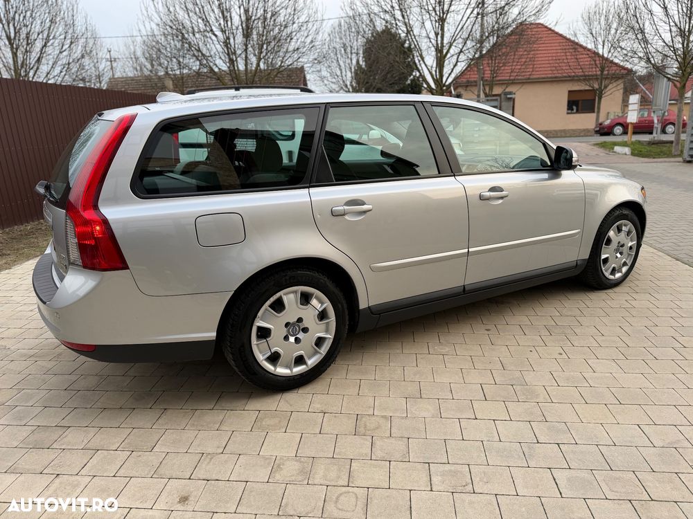 Volvo V50 1.6 D Momentum - 10