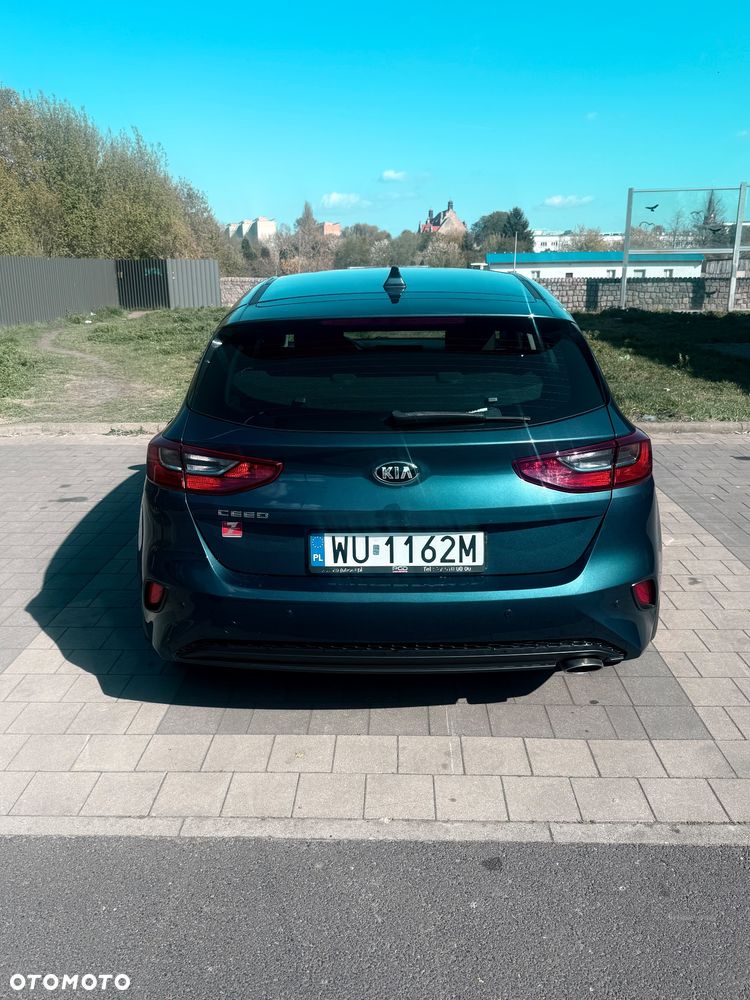 Kia Ceed - 5