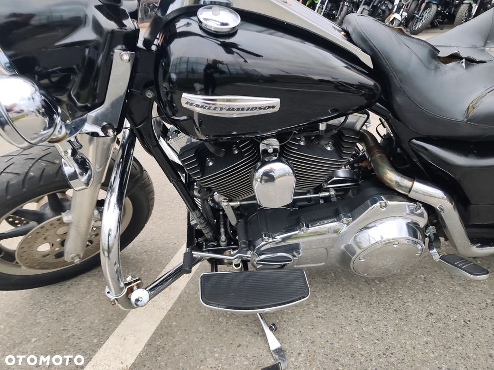 Harley-Davidson Touring Road King - 31
