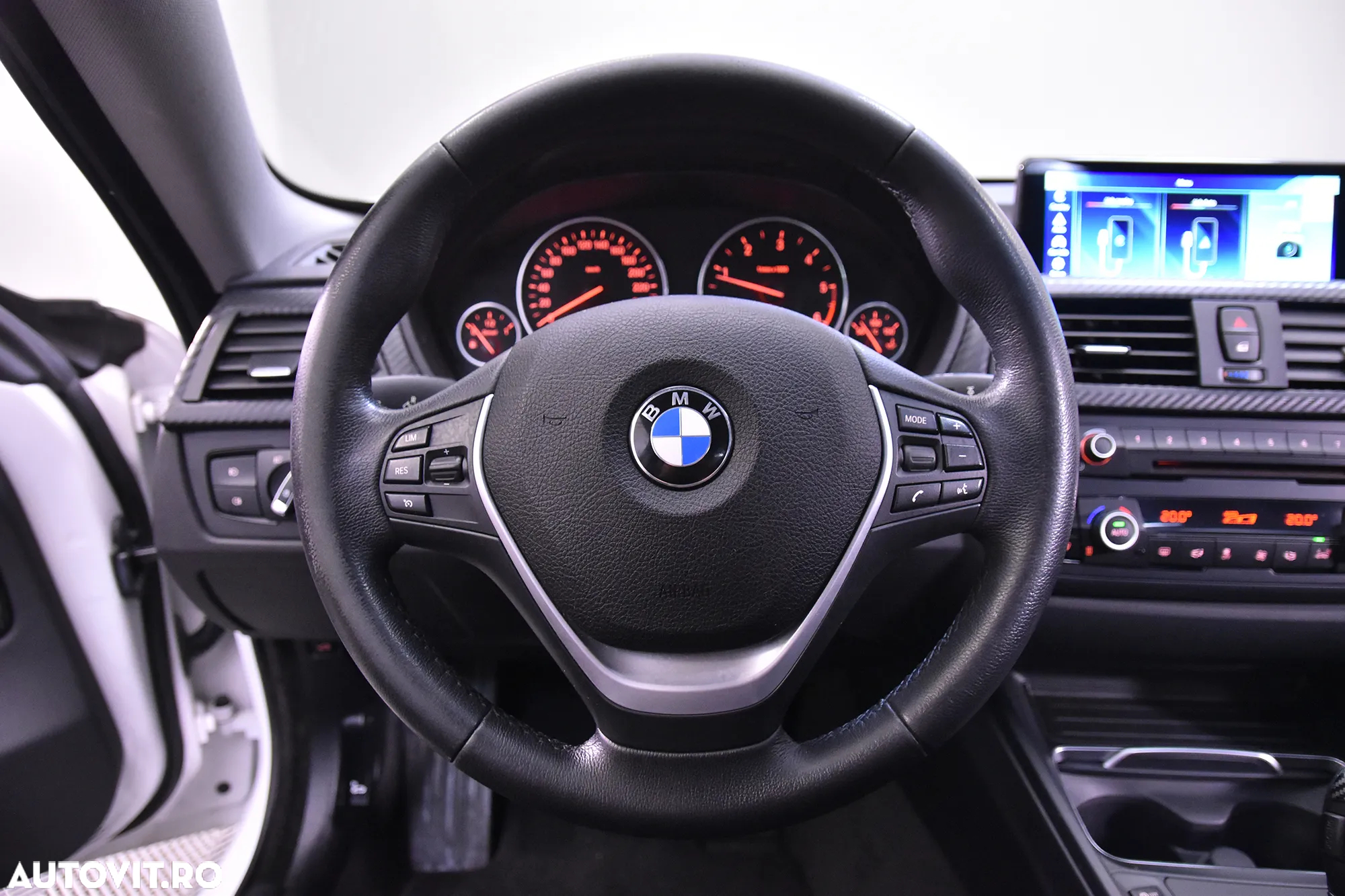BMW Seria 4 420d Gran Coupe - 15