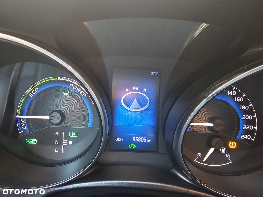 Toyota Auris - 17