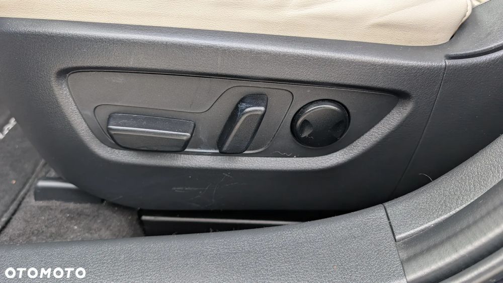 Mazda CX-30 e-SKYACTIVE X 186 AWD EXCLUSIVE-LINE - 14