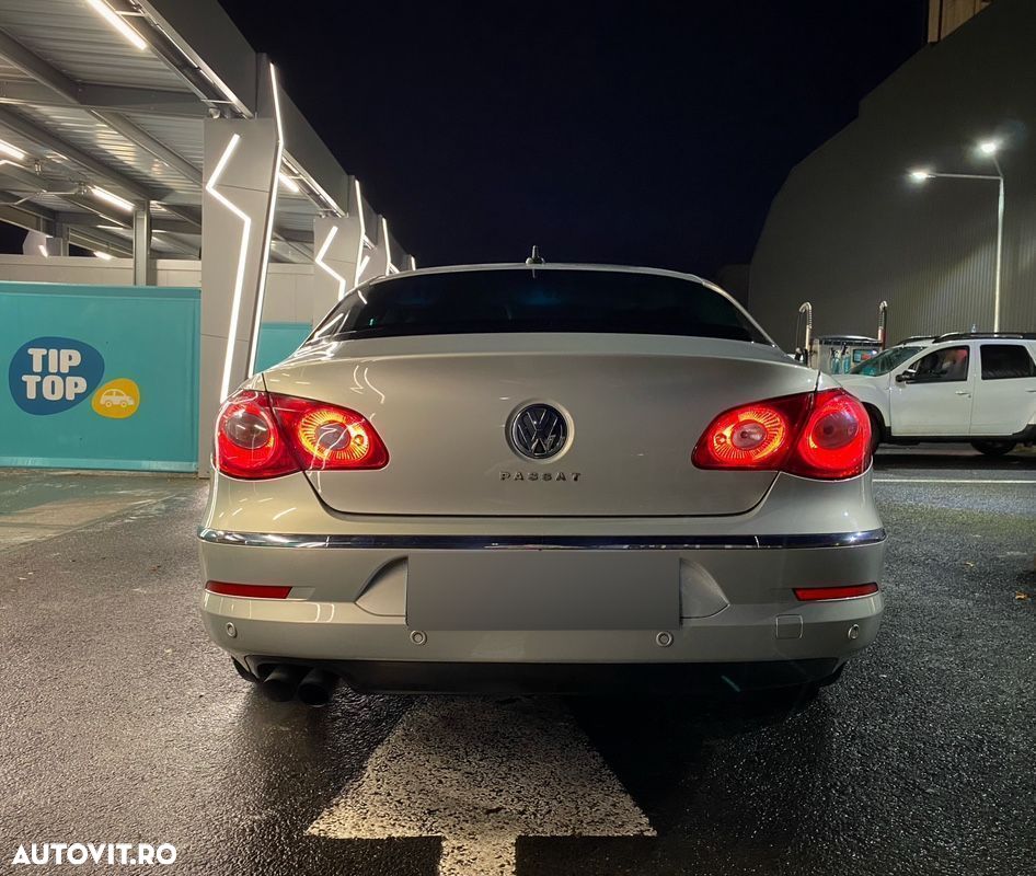 Volkswagen Passat CC - 9