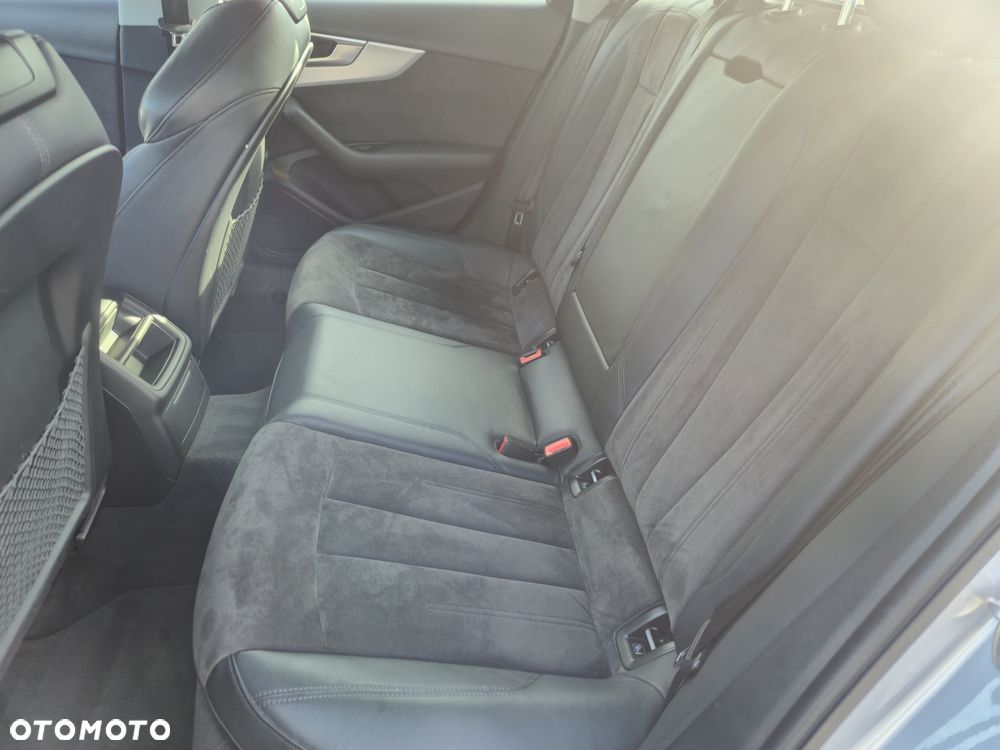 Audi A4 Avant - 16