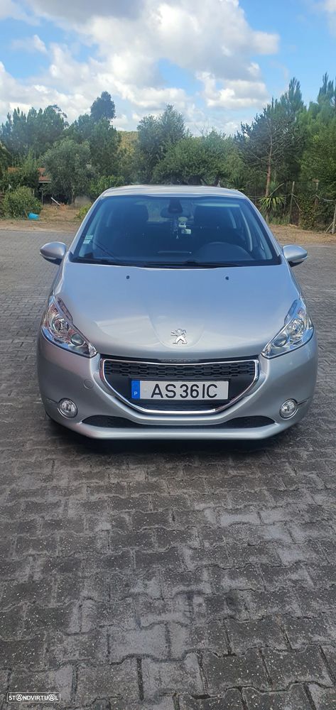 Peugeot 208 e-HDi FAP 92 EGS6 Stop&Start Allure - 1