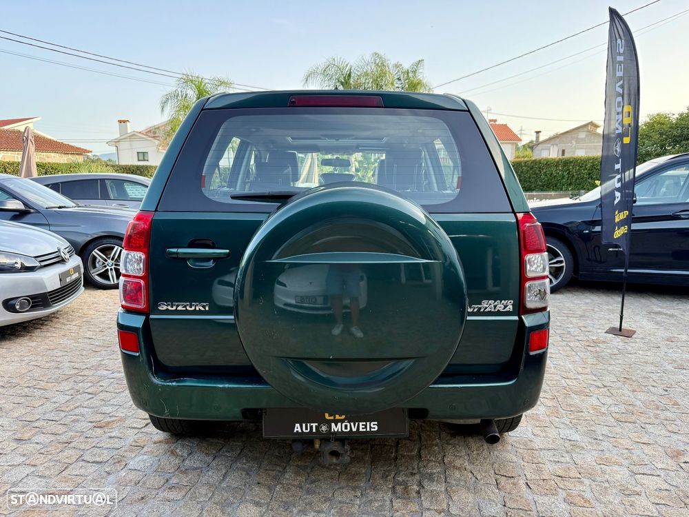 Suzuki Grand Vitara 1.9 DDiS X-Premium - 3