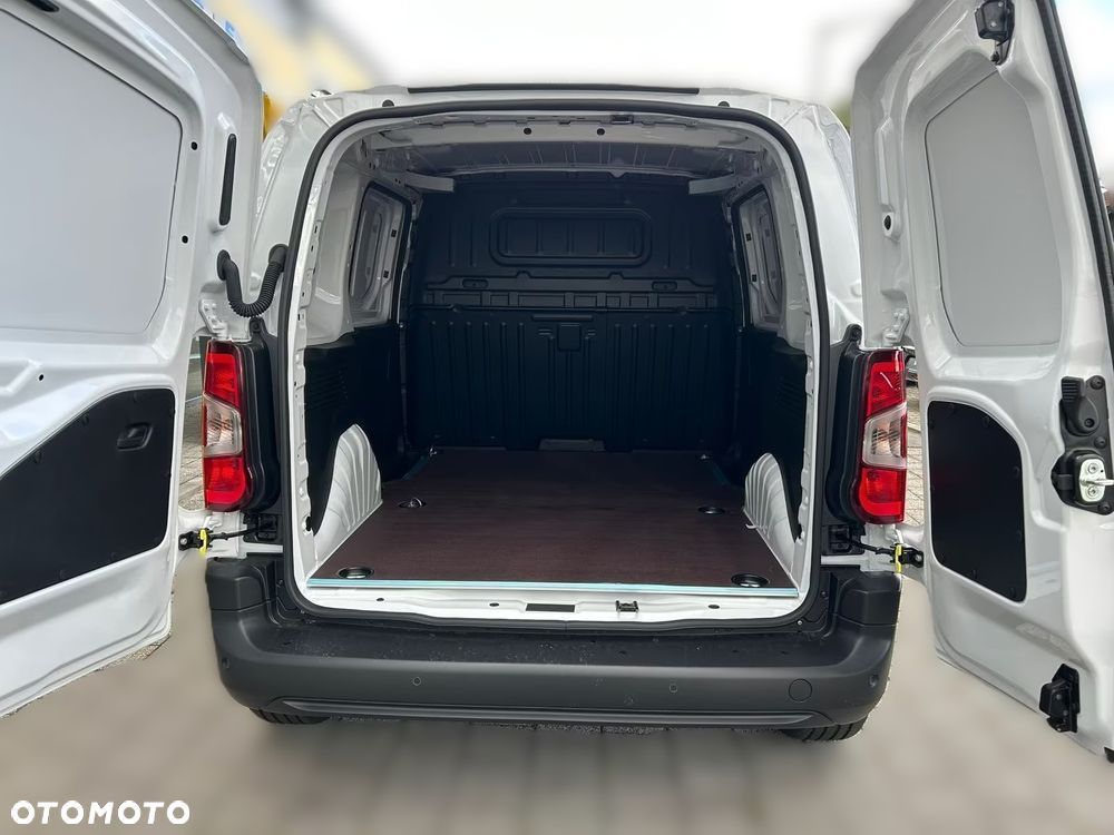 Opel Combo Van 1.5 BlueHDi L2 EAT8 - 7