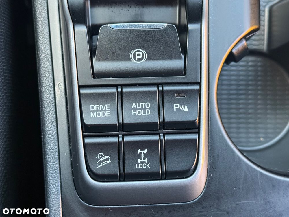 Hyundai Tucson 2.0 CRDi 4WD Automatik Passion Plus - 27