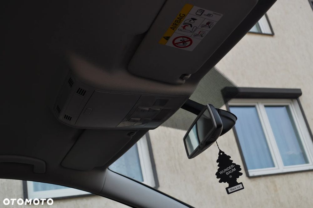 Volkswagen Golf Sportsvan 1.2 TSI BlueMotion Technology Lounge - 22