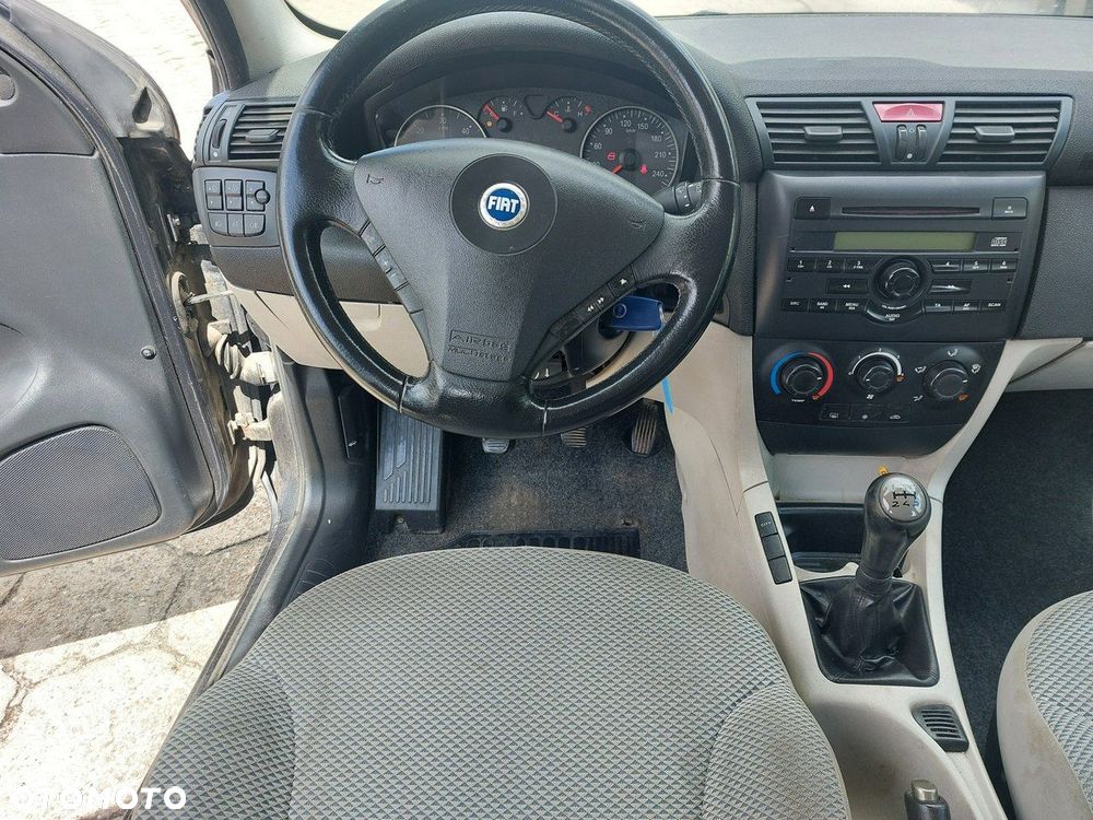 Fiat Stilo - 17