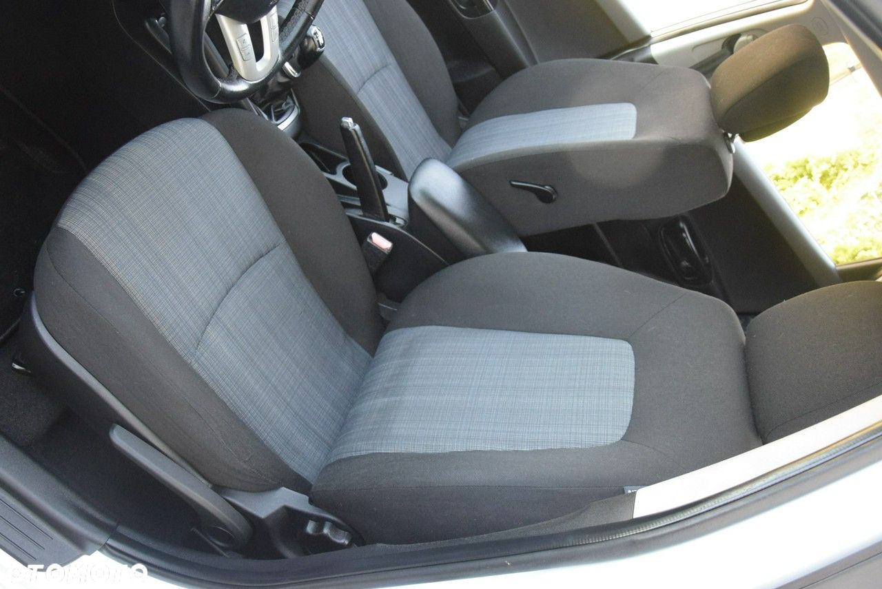 Kia Ceed 1.4 CVVT Spirit - 18