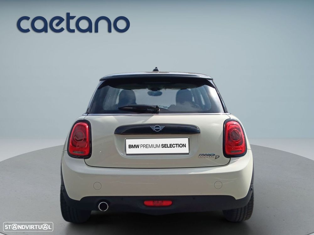 MINI 3 Portas Cooper D Auto - 7