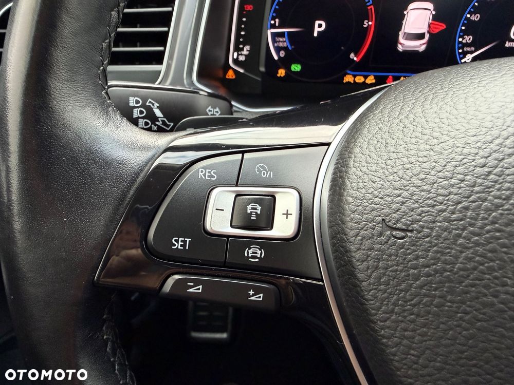 Volkswagen T-Roc 2.0 TDI SCR 4MOTION DSG IQ.DRIVE - 30