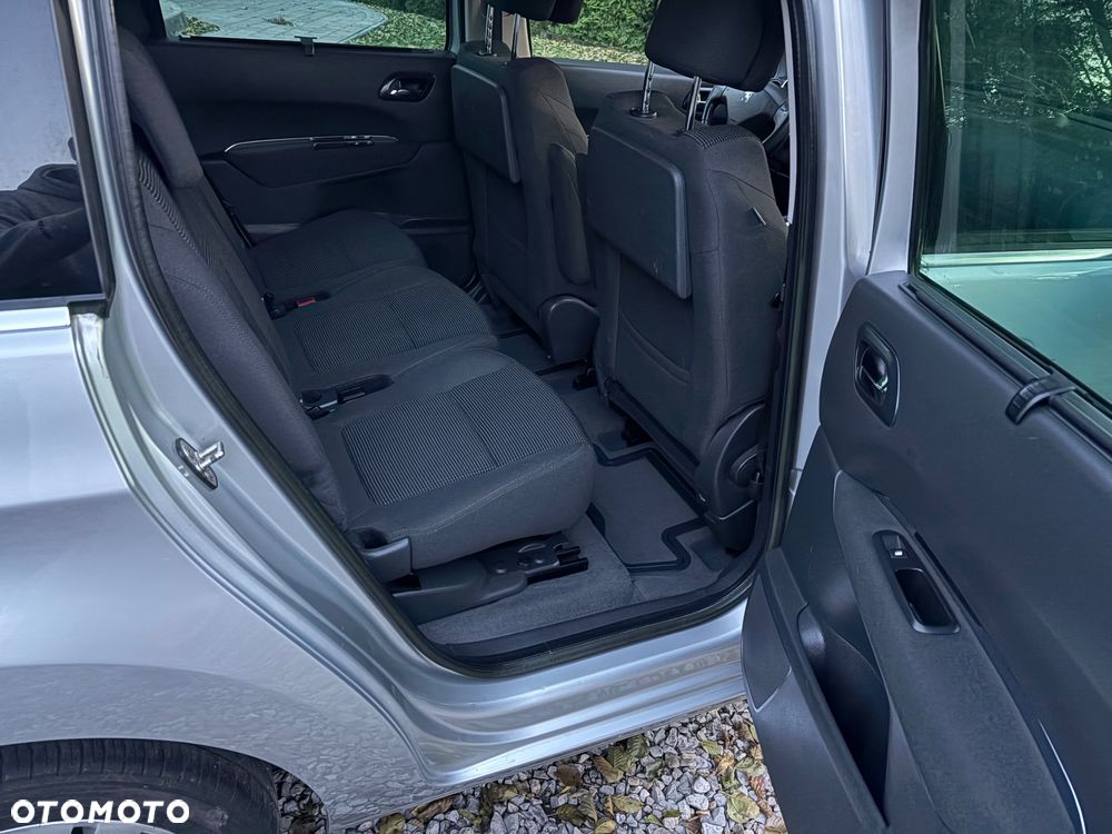 Peugeot 5008 2.0 HDi Family - 14