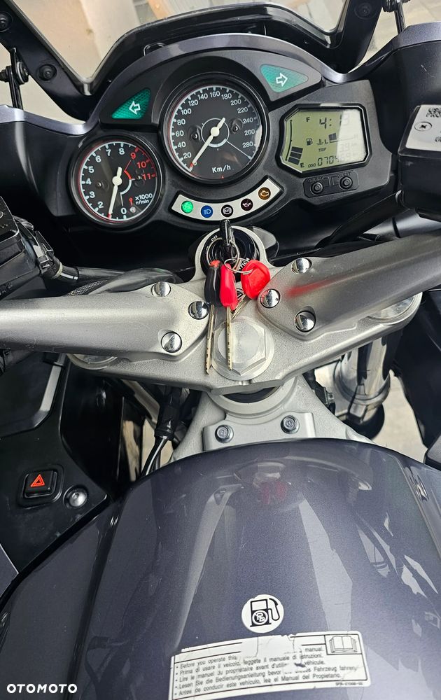 Yamaha FJR - 10