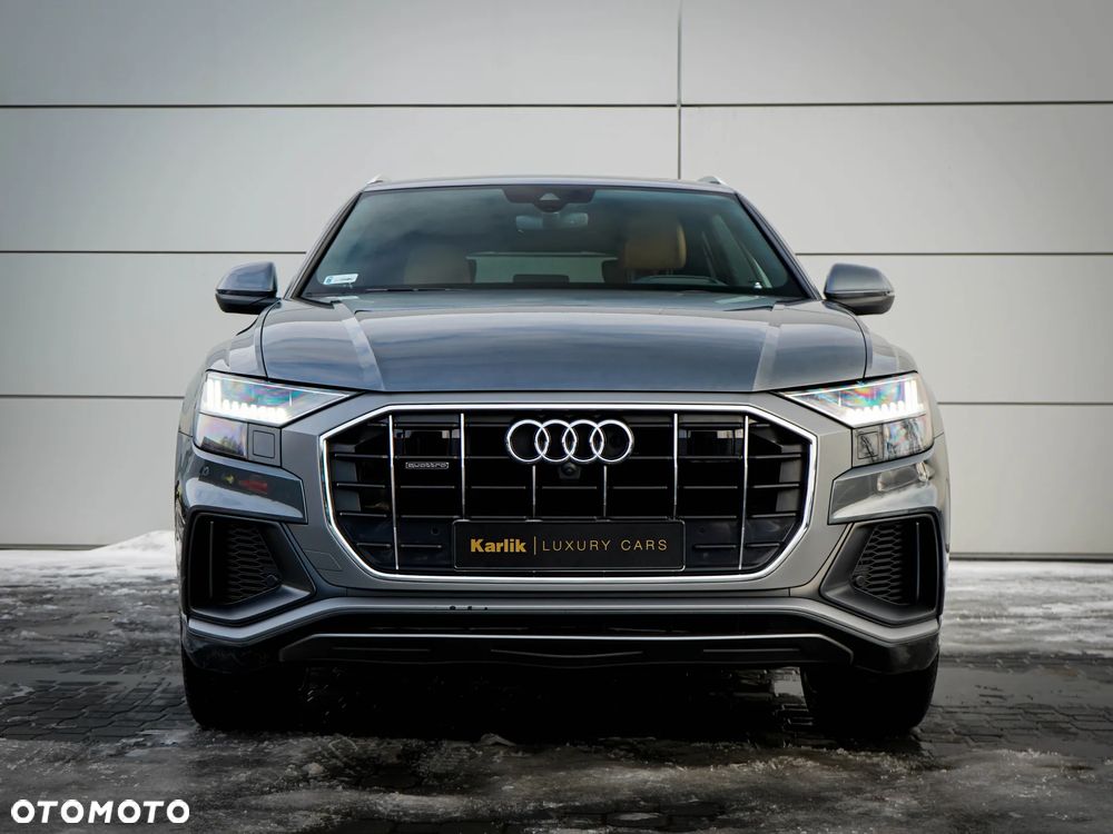 Audi Q8 - 3