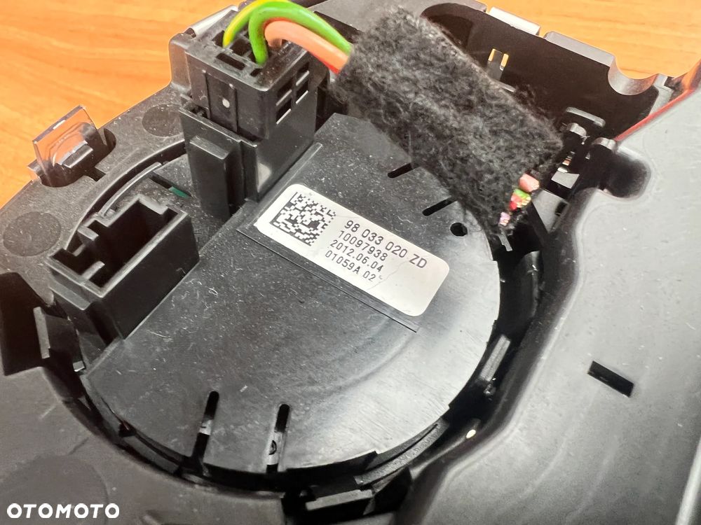 Lampka Podsufitki Wnętrza Oświetlenie Kabiny PEUGEOT 508 I 98027657XT 98033020ZD - 7