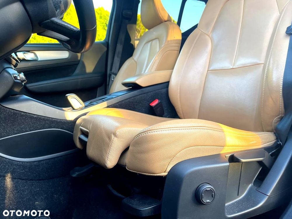 Volvo XC 40 T5 AWD Inscription - 21