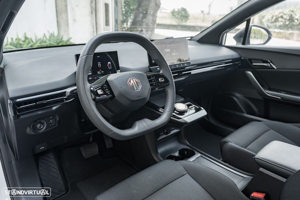 MG MG4 51 kWh Standard - 38