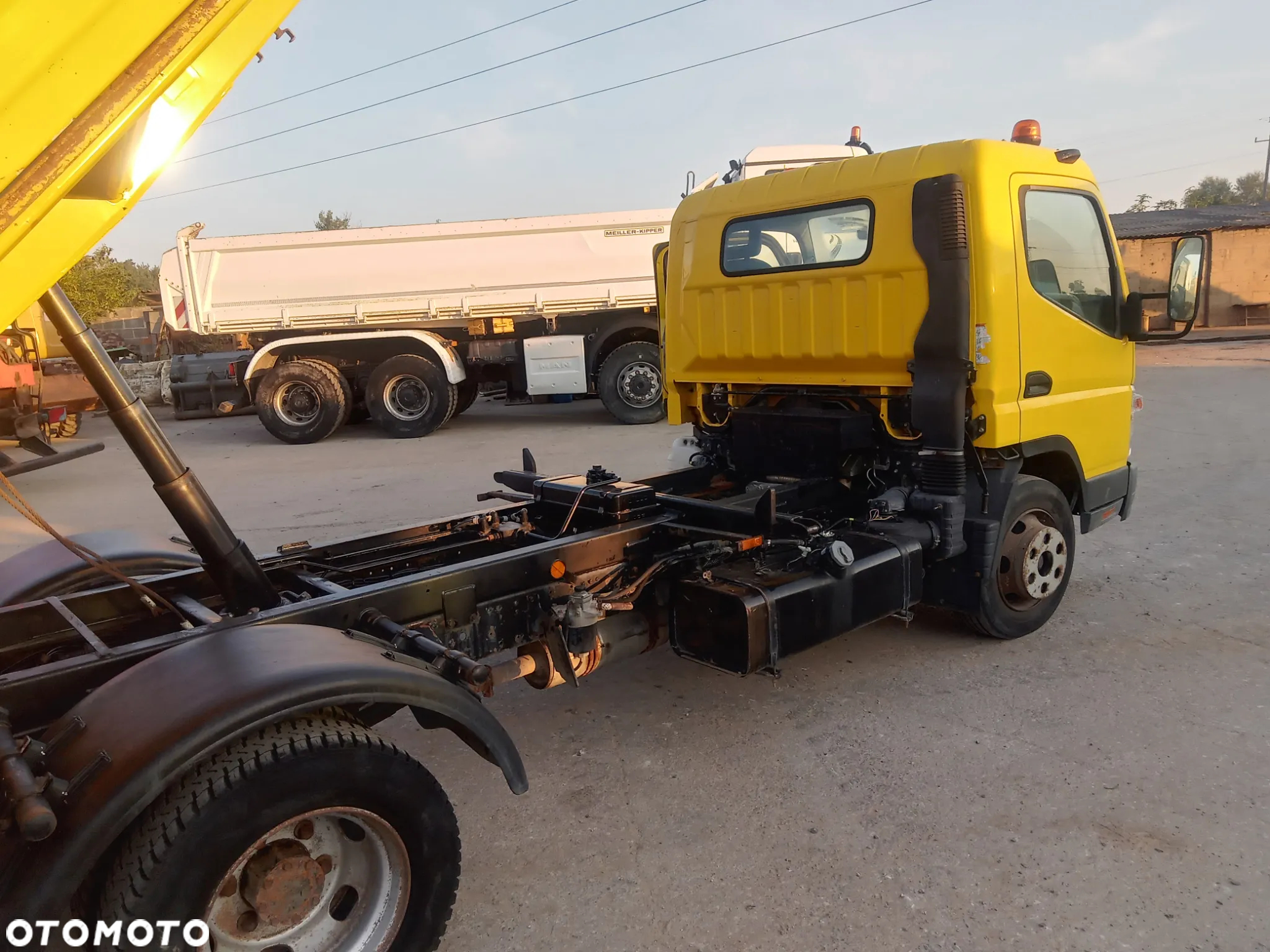 Mitsubishi Canter 7500 Dmc z Niemiec - 10