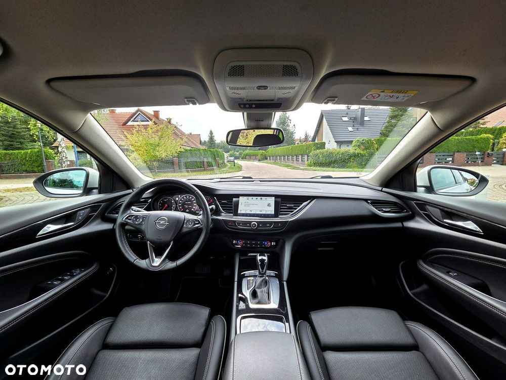 Opel Insignia - 14