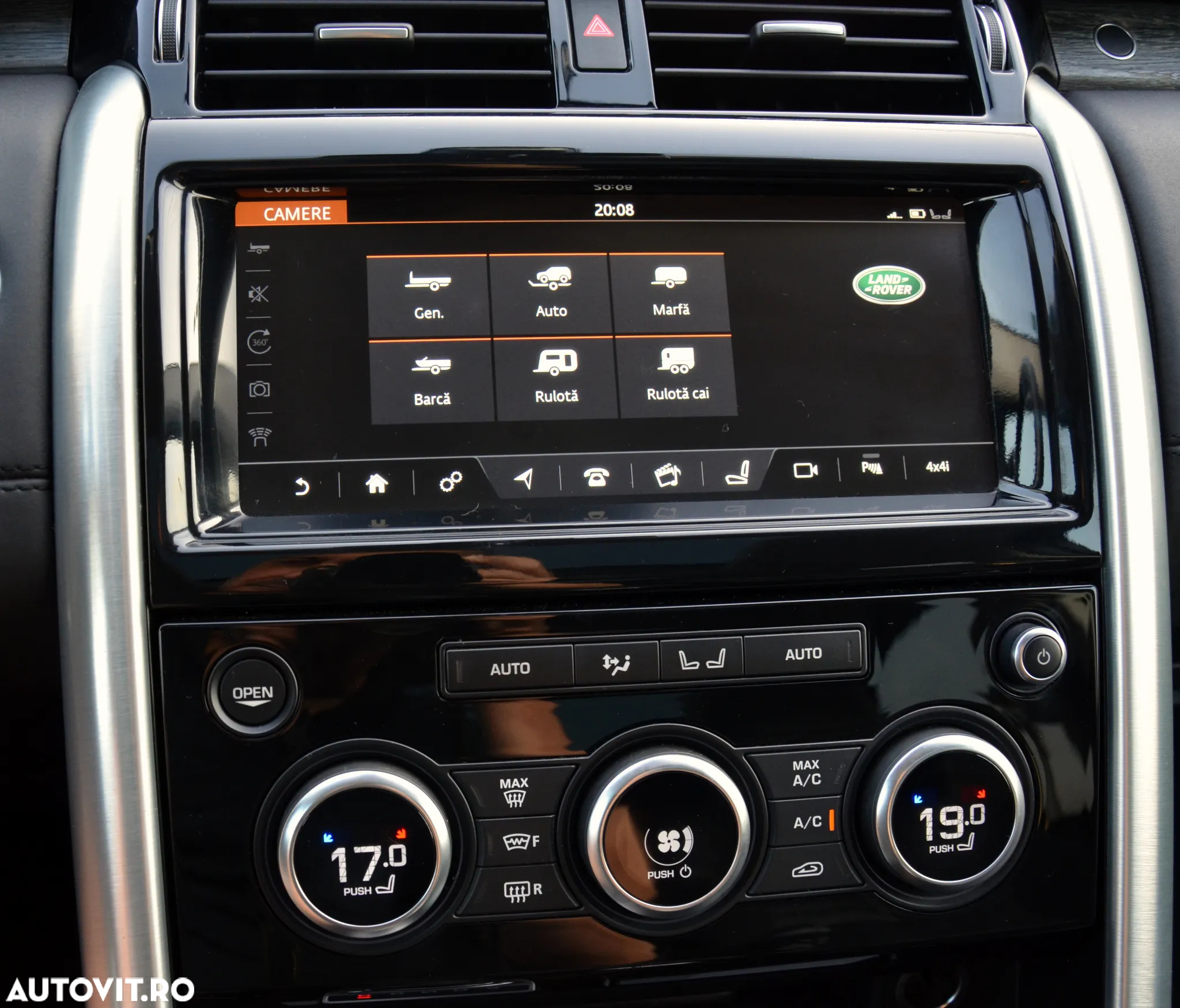 Land Rover Discovery 2.0 L SD4 Ingenium HSE Luxury - 29