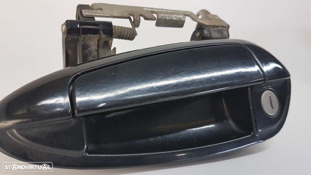 PUXADOR EXTERIOR FRENTE ESQUERDO FIAT GRANDE PUNTO (199) 1.3 MULTIJET SPORT (01.... - 2