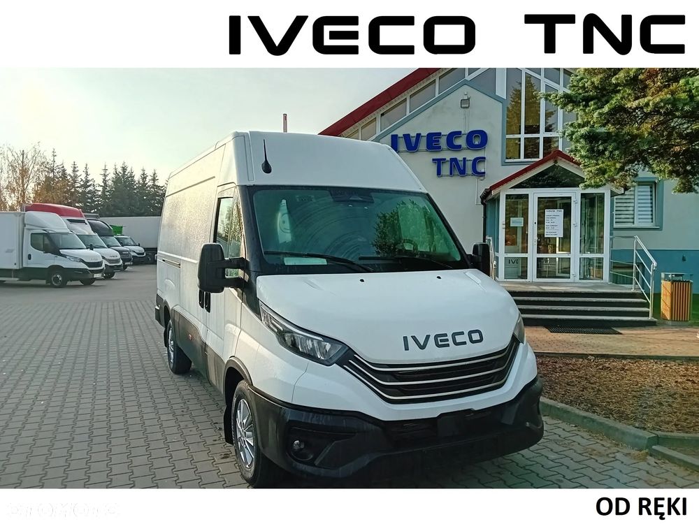 Iveco Daily 35S18HA8V L3H2 3.0 180KM Hi-Matic 12m3