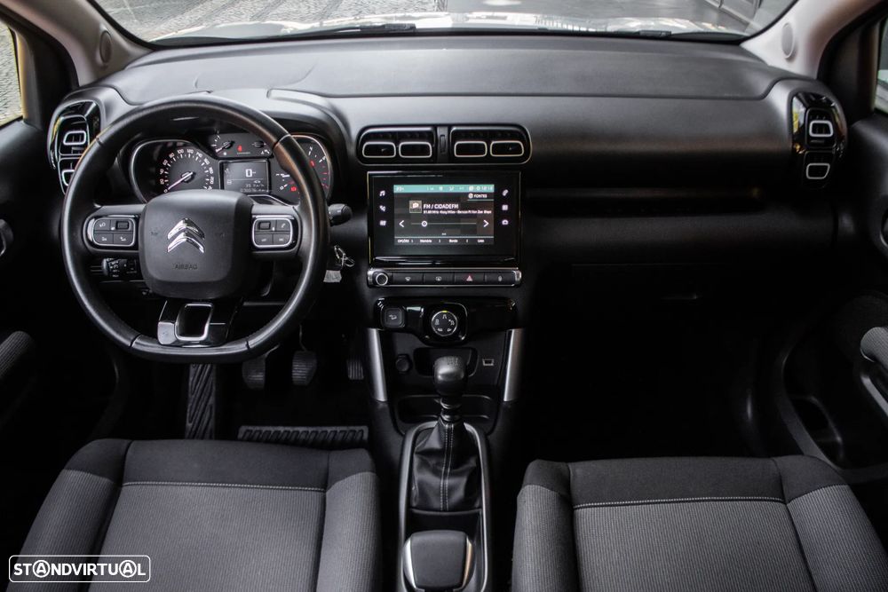 Citroën C3 Aircross PureTech 110 Stop & Start Shine — fotografia 30