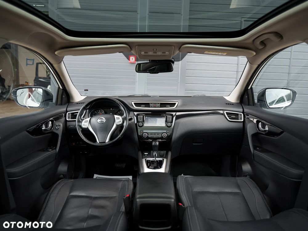 Nissan Qashqai 1.6 dCi Xtronic TEKNA+ - 17