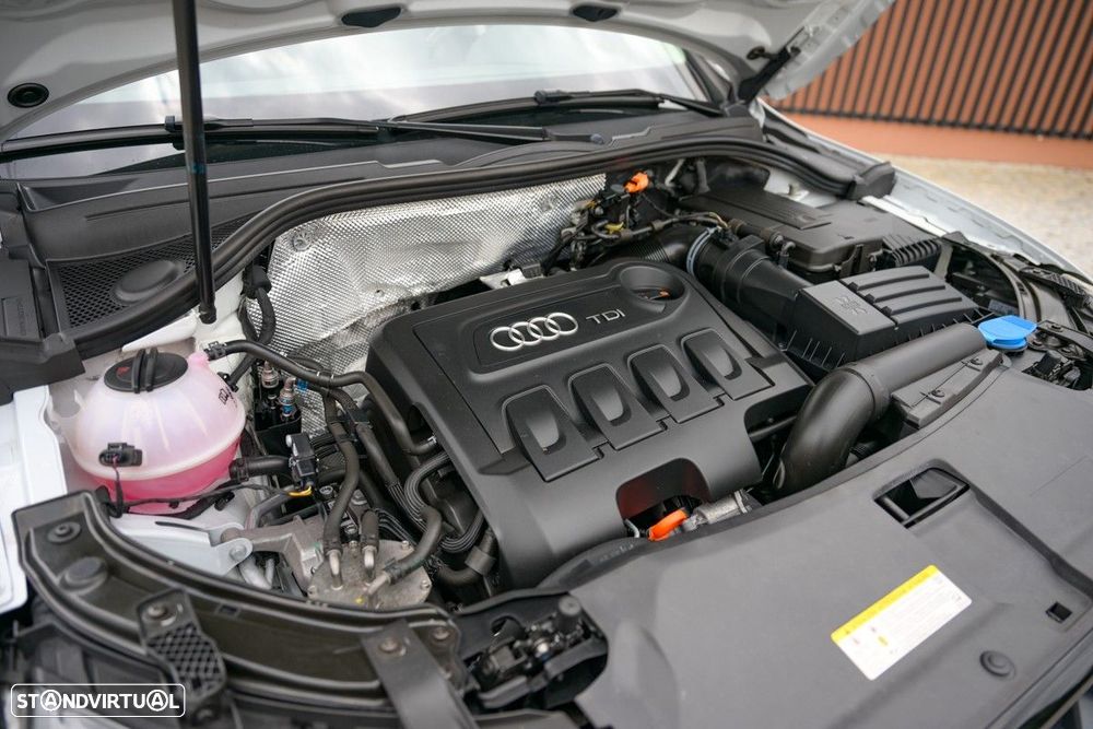 Audi Q3 2.0 TDI Attraction - 41