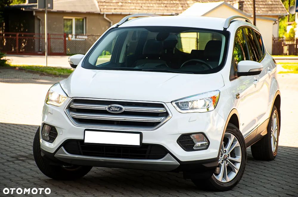 Ford Kuga 2.0 TDCi 4x4 Titanium - 1